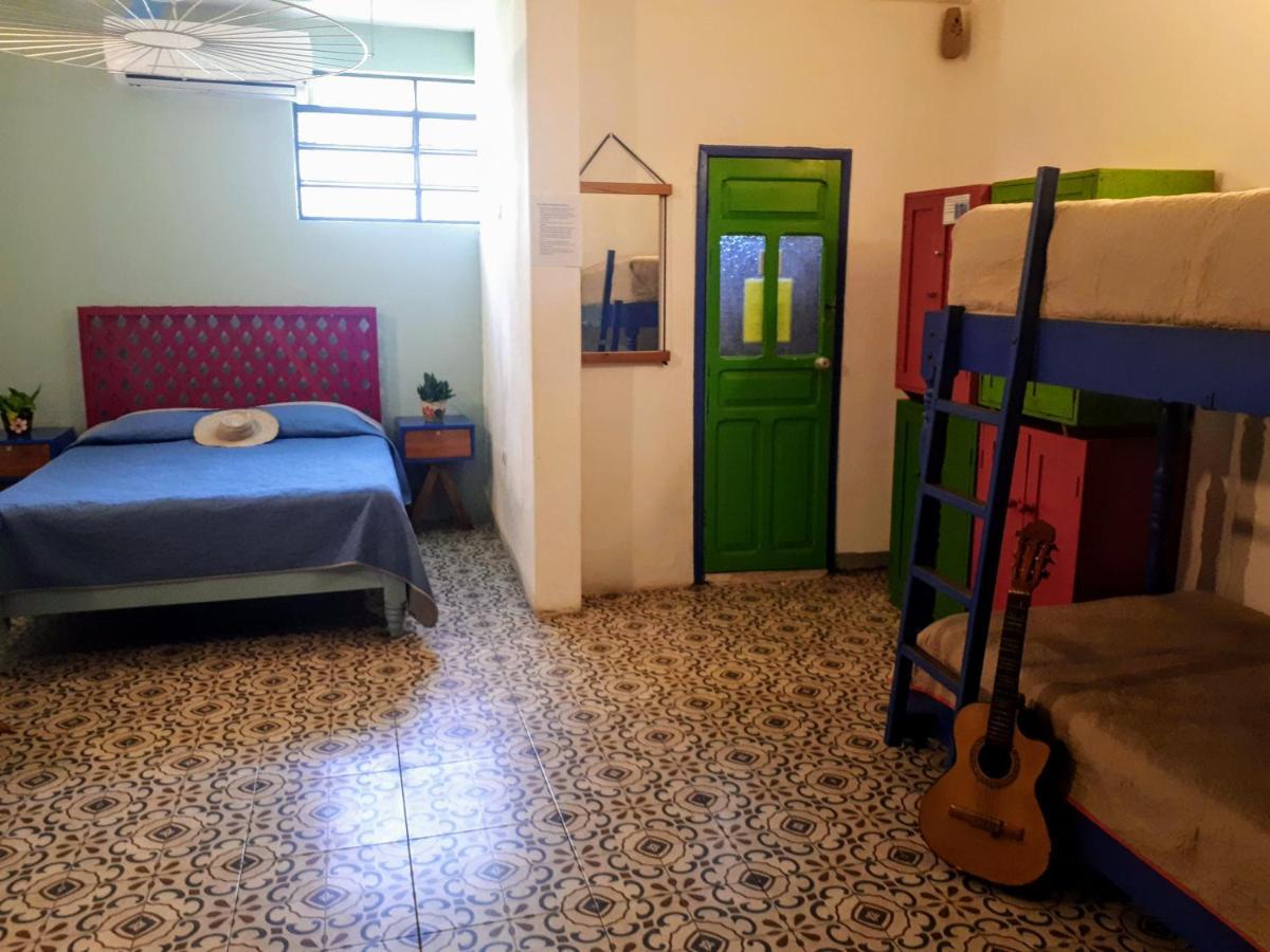 Hostel Candelaria Valladolid  Dış mekan fotoğraf