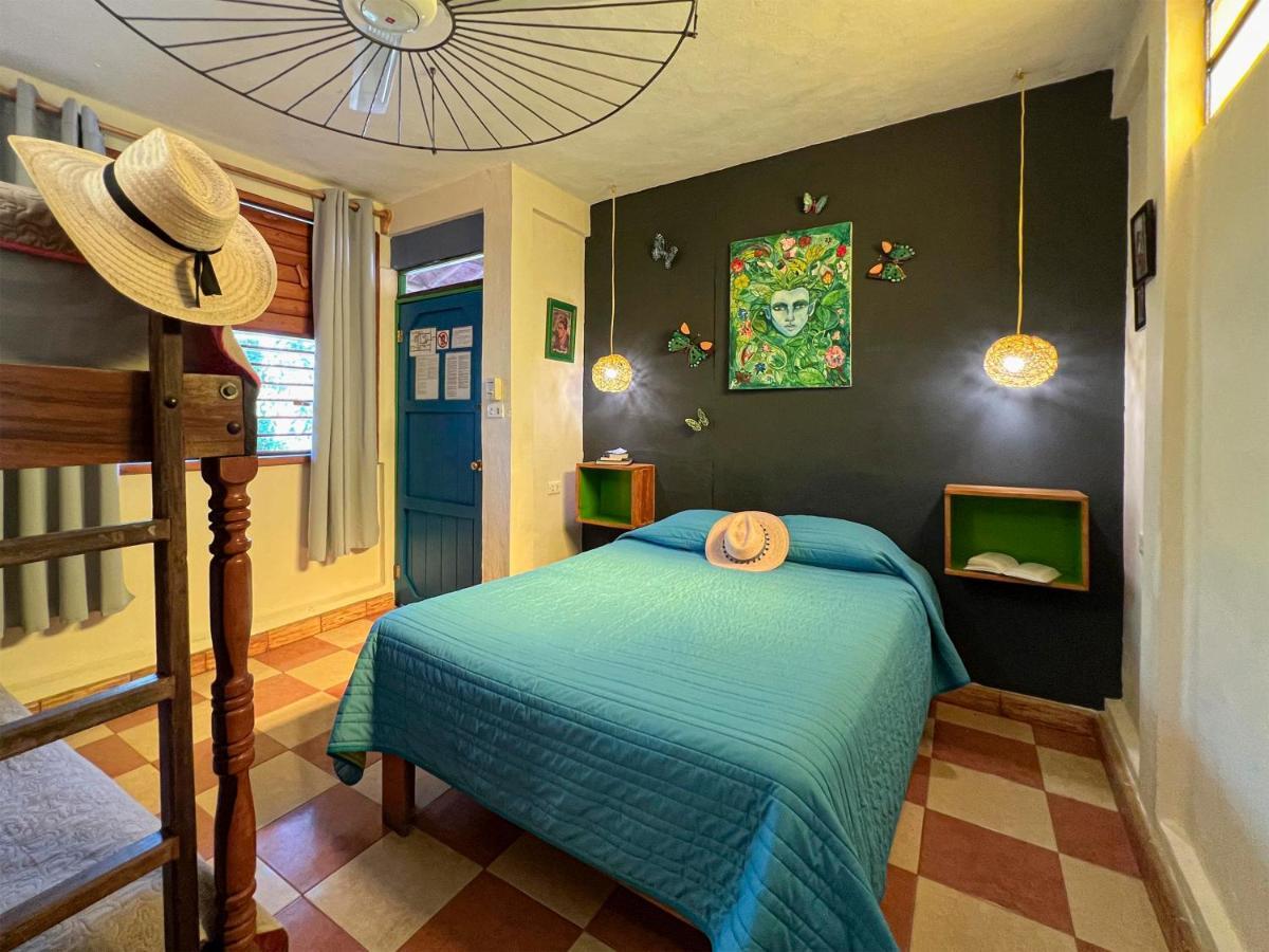 Hostel Candelaria Valladolid  Dış mekan fotoğraf