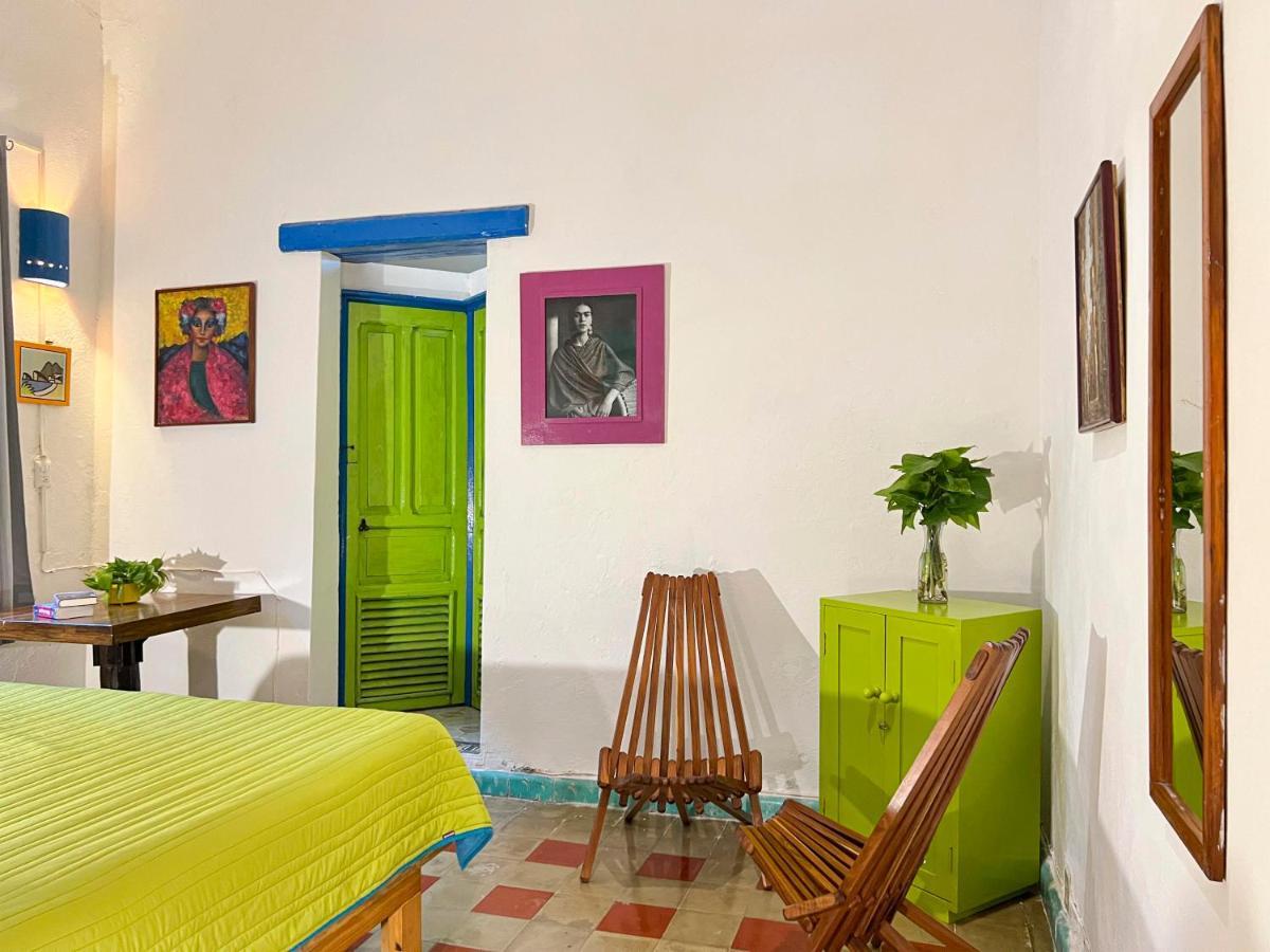 Hostel Candelaria Valladolid  Dış mekan fotoğraf