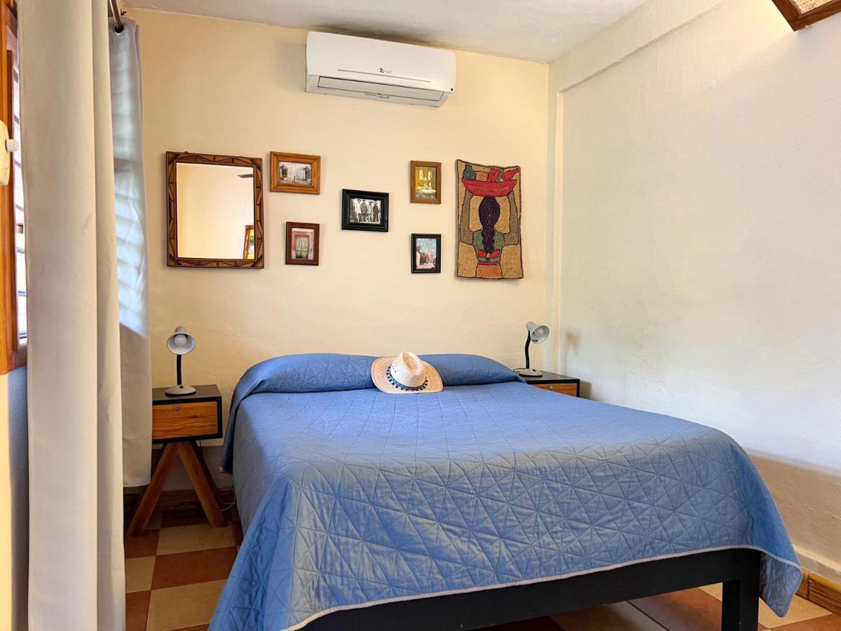 Hostel Candelaria Valladolid  Dış mekan fotoğraf