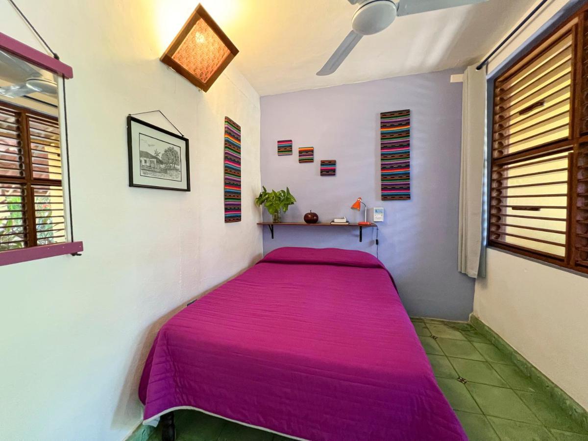 Hostel Candelaria Valladolid  Dış mekan fotoğraf