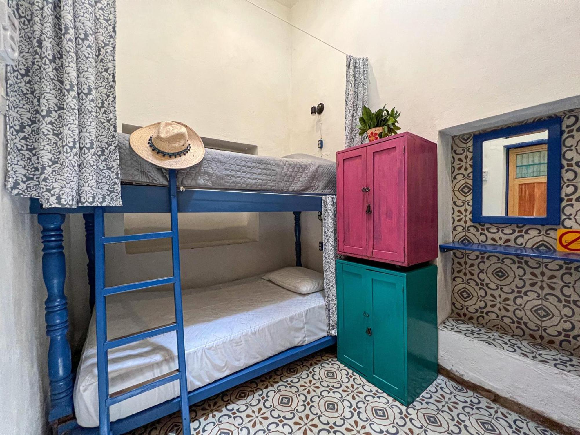Hostel Candelaria Valladolid  Dış mekan fotoğraf