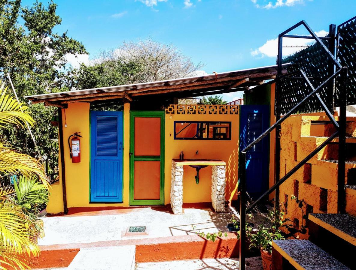 Hostel Candelaria Valladolid  Dış mekan fotoğraf